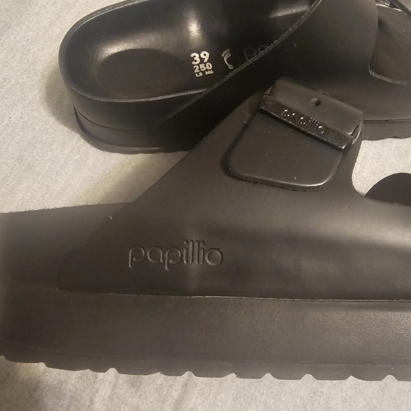 Black Women's Sandals - Picture 2 of 8